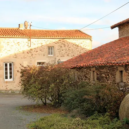 Les D'hotes De La Metairie Du Bourg Bed & Breakfast