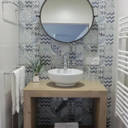 Les D'hotes De La Metairie Du Bourg Bed & Breakfast